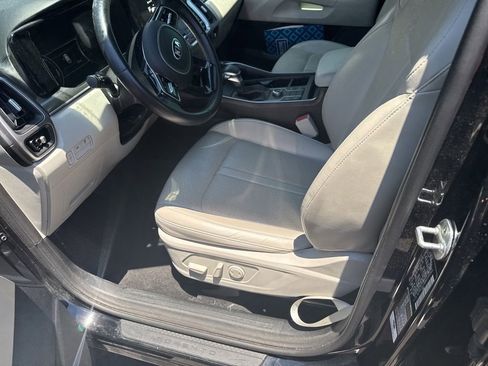 Used 2021 Kia Sorento S w/ Panoramic Sunroof Package AWD/4WD image 6