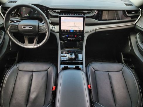 Used 2022 Jeep Grand Cherokee Limited 4xe w/ Luxury Tech Group II AWD/4WD image 25