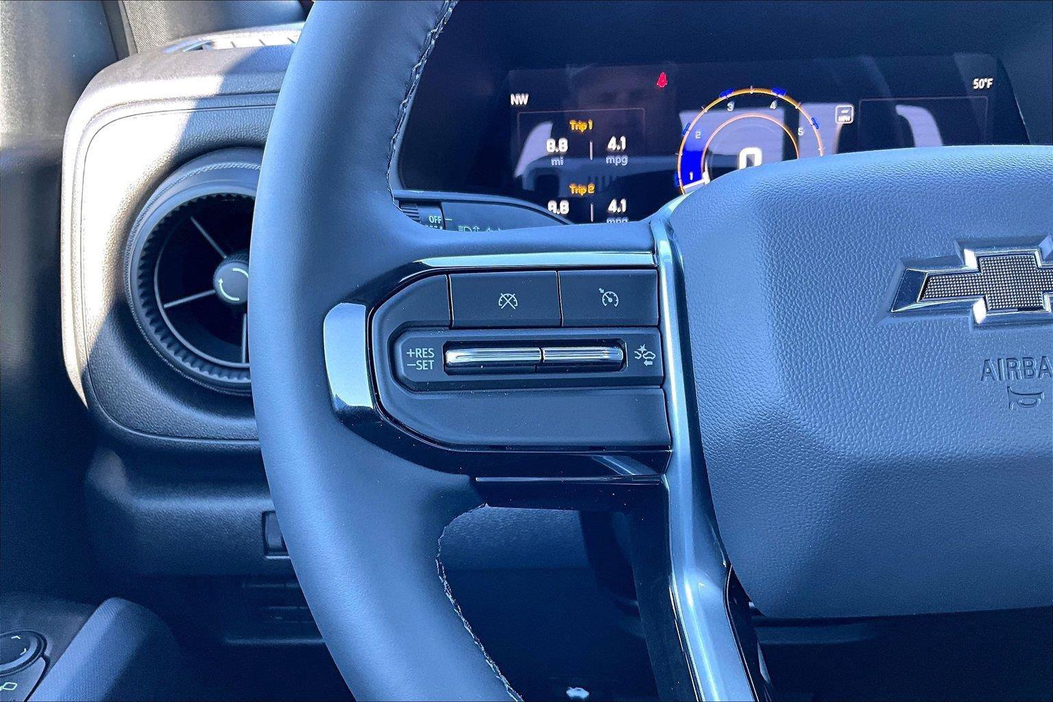 New 2026 Chevrolet Colorado Trail Boss AWD/4WD image 24