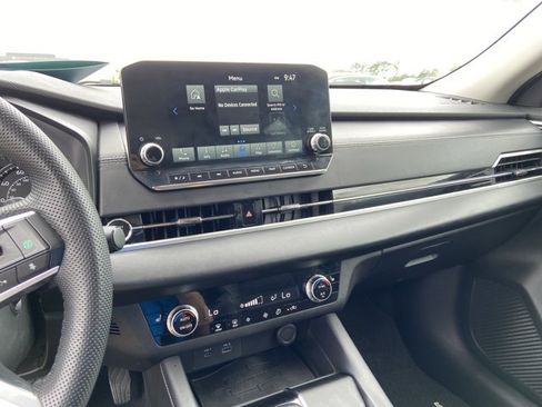 Used 2023 Mitsubishi Outlander SE FWD image 26