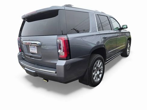 Used 2020 GMC Yukon Denali image 4