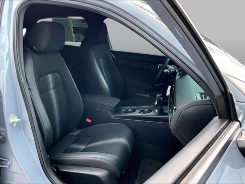 Used 2024 Honda Civic Sport image 9