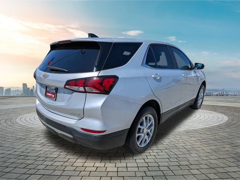Used 2022 Chevrolet Equinox LT AWD/4WD image 5