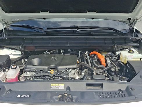Used 2021 Toyota Highlander Platinum AWD/4WD image 30