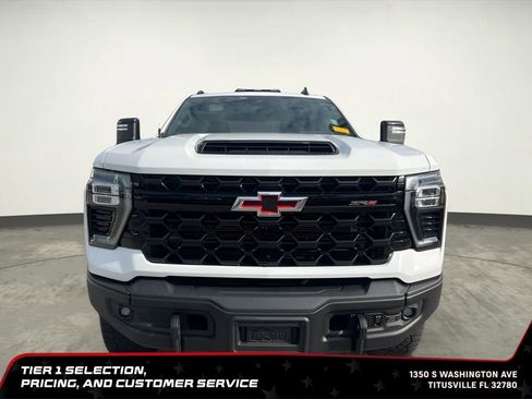 Used 2024 Chevrolet Silverado 2500 ZR2 w/ ZR2 Bison Edition AWD/4WD image 7