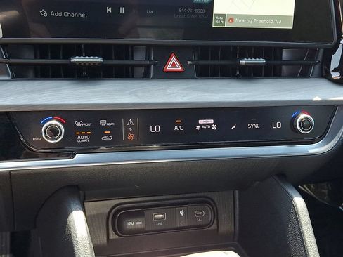 Used 2024 Kia Sportage X-Line w/ X-Line Premium Package AWD/4WD image 16