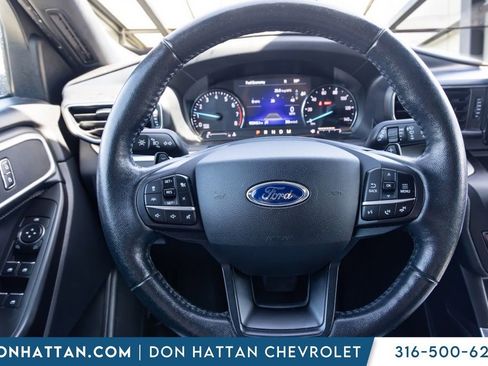 Used 2020 Ford Explorer XLT w/ Equipment Group 202A RWD image 5