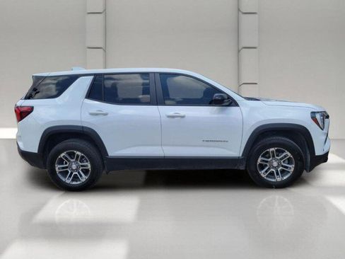 Used 2025 GMC Terrain Elevation AWD/4WD image 3