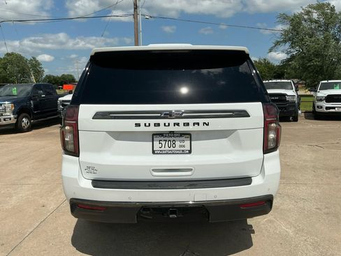 Used 2021 Chevrolet Suburban Z71 AWD/4WD image 7