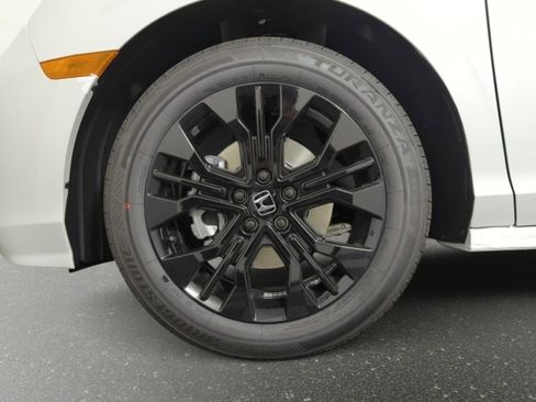 New 2026 Honda Odyssey Sport-L image 8