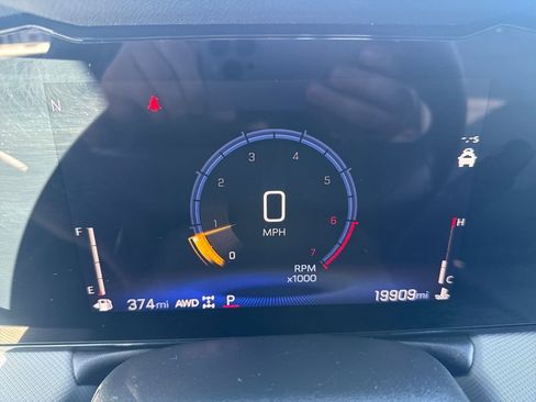 Used 2025 Chevrolet TrailBlazer LT w/ Driver Confidence Package image 15