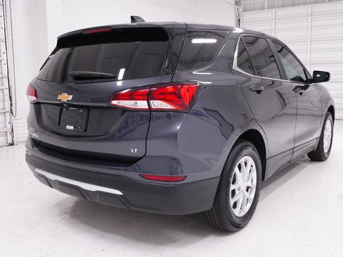 Used 2022 Chevrolet Equinox LT FWD image 5