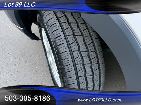 Used 2018 Ford Transit 150 XL image 24