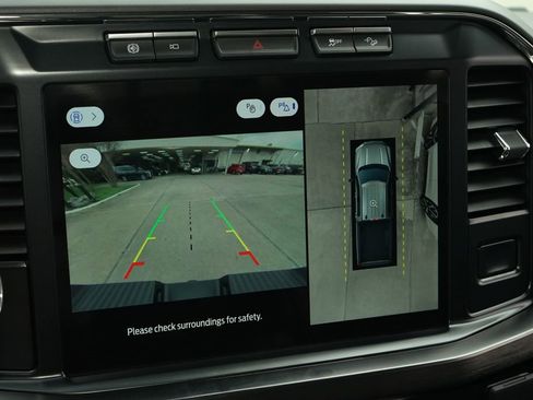 Used 2024 Ford F250 Lariat w/ Chrome Package image 10