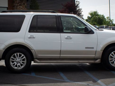 Used 2007 Ford Expedition Eddie Bauer AWD/4WD image 24
