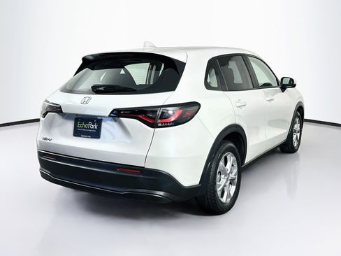 Used 2024 Honda HR-V LX image 9