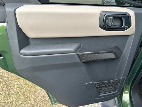 Certified 2024 Ford Bronco Wildtrak image 18