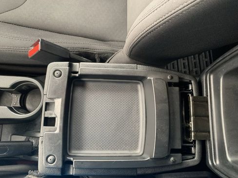 Used 2018 Jeep Wrangler Unlimited Sport S image 21