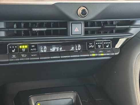 Certified 2024 Toyota Crown AWD/4WD image 24
