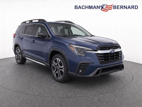 Used 2025 Subaru Ascent Limited w/ Popular Package #1 AWD/4WD image 1
