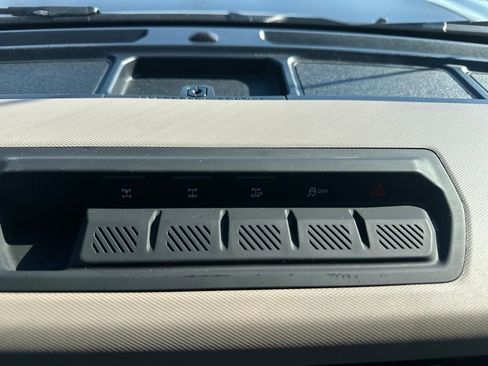 Used 2021 Ford Bronco Wildtrak image 24