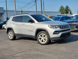 Used 2024 Jeep Compass Latitude AWD/4WD video 1