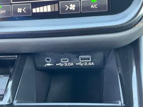Certified 2025 Subaru Outback Wilderness AWD/4WD image 29