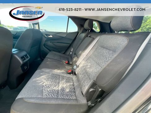 Used 2024 Chevrolet Equinox LT FWD image 24