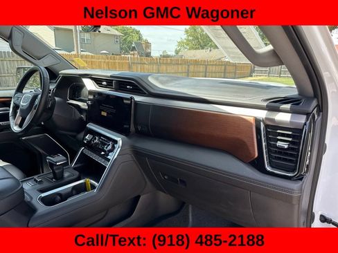 Used 2023 GMC Sierra 1500 Denali w/ Denali Reserve Package AWD/4WD image 22