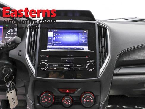 Used 2023 Subaru Forester AWD/4WD image 12