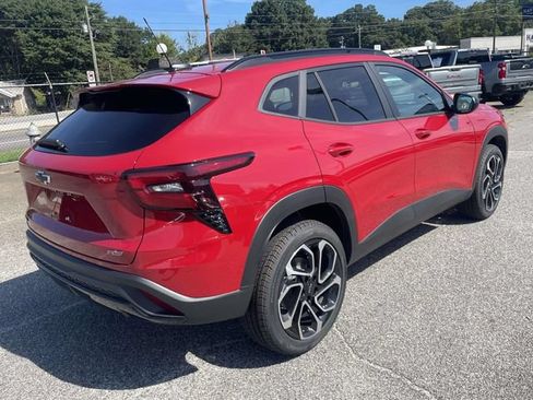 New 2026 Chevrolet Trax RS w/ Driver Confidence Package FWD image 2