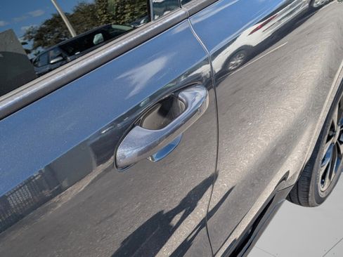 Certified 2023 Kia Sorento SX image 28