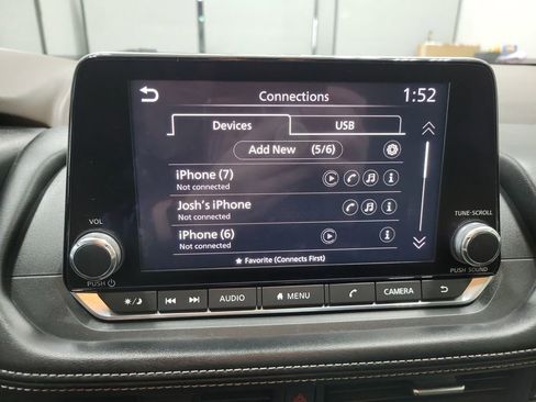 Used 2021 Nissan Rogue S image 8