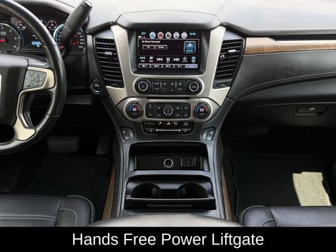 Used 2018 GMC Yukon Denali w/ Denali Ultimate Package RWD image 15