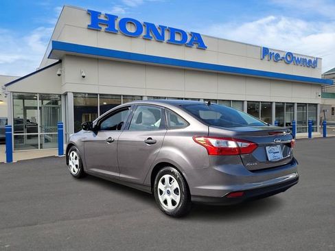 Used 2012 Ford Focus S FWD image 6