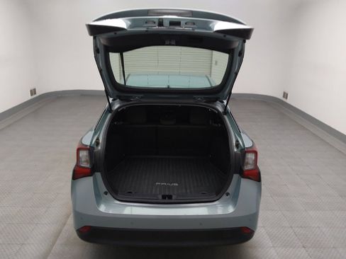 Used 2019 Toyota Prius LE AWD/4WD image 29