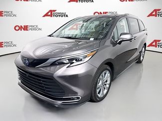 Certified 2023 Toyota Sienna Platinum video 3