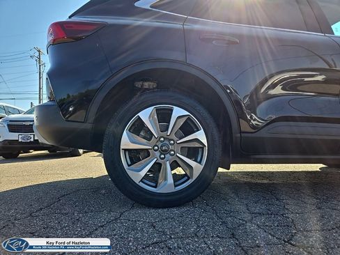Used 2024 Ford Escape Platinum AWD/4WD image 14