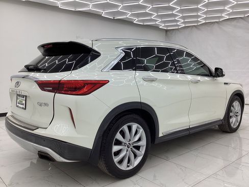 Used 2019 INFINITI QX50 Essential w/ Premium Audio Package AWD/4WD image 12