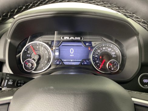 New 2026 RAM 1500 Big Horn AWD/4WD image 19