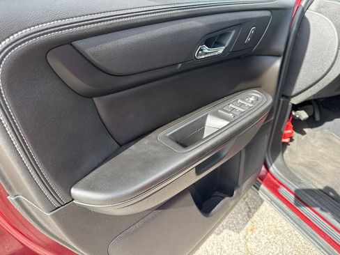 Used 2016 GMC Acadia SLE FWD image 10