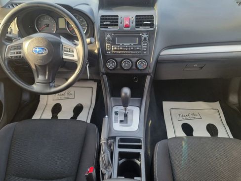 Used 2014 Subaru Crosstrek 2.0i Premium AWD/4WD image 8
