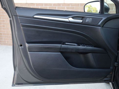 Used 2020 Ford Fusion Titanium FWD image 12