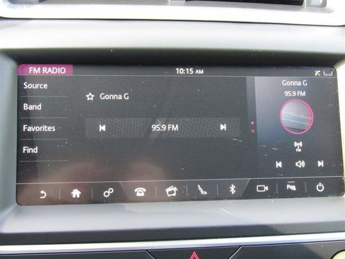 Used 2020 Jaguar E-PACE image 19