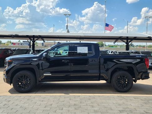 New 2026 GMC Sierra 1500 Elevation image 7