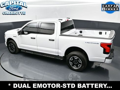 Used 2023 Ford F150 Lightning XLT AWD/4WD image 30