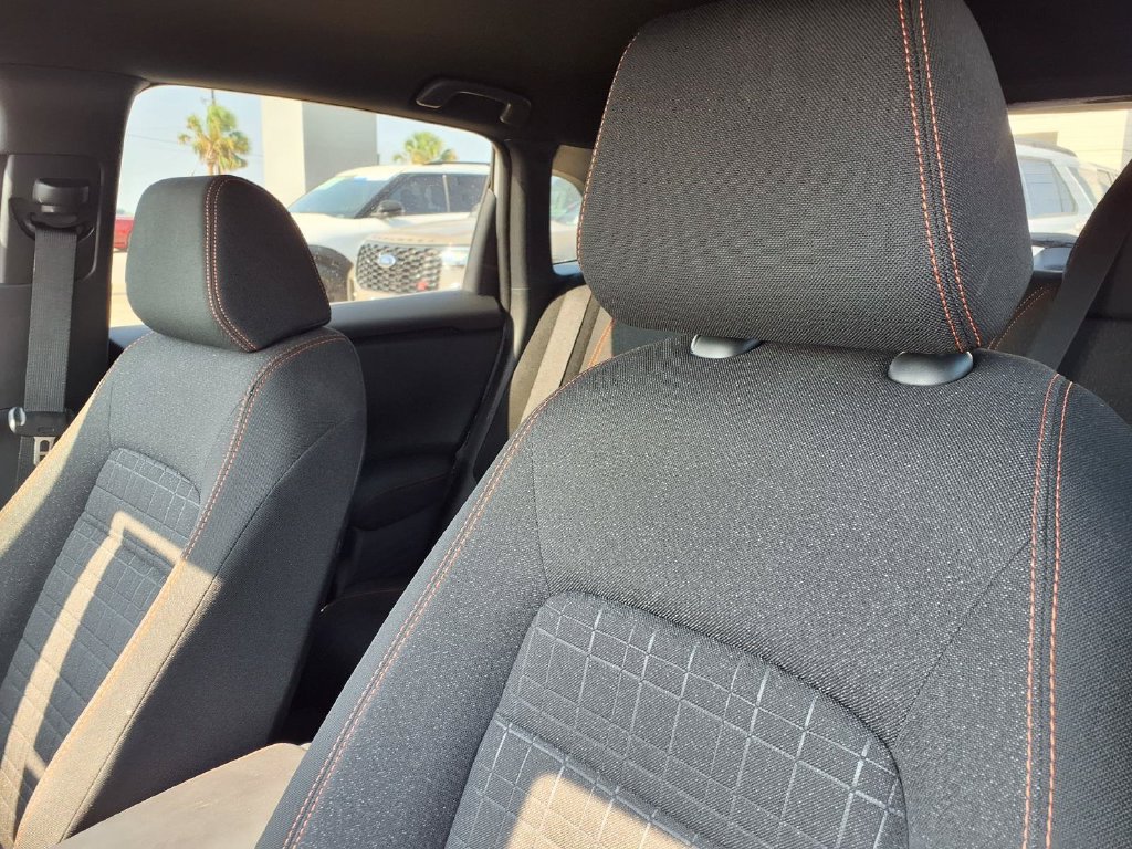 Used 2025 Honda HR-V Sport image 18