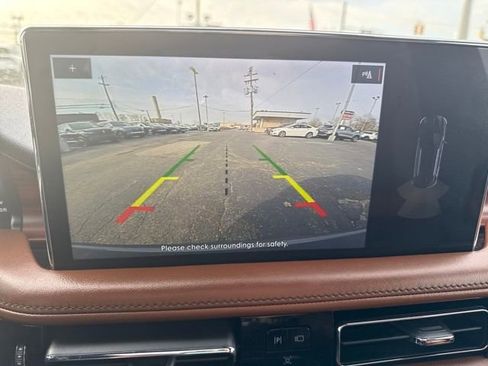 Certified 2023 Lincoln Nautilus Reserve image 24