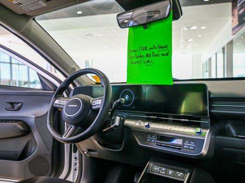 New 2025 Hyundai Kona SEL FWD image 11