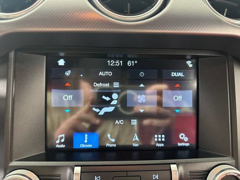 Used 2018 Ford Mustang GT Premium w/ Equipment Group 401A RWD image 33
